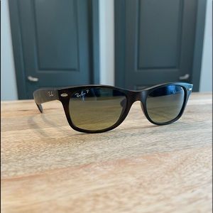 Ray-Ban New Wayfarer Matte Tortoise